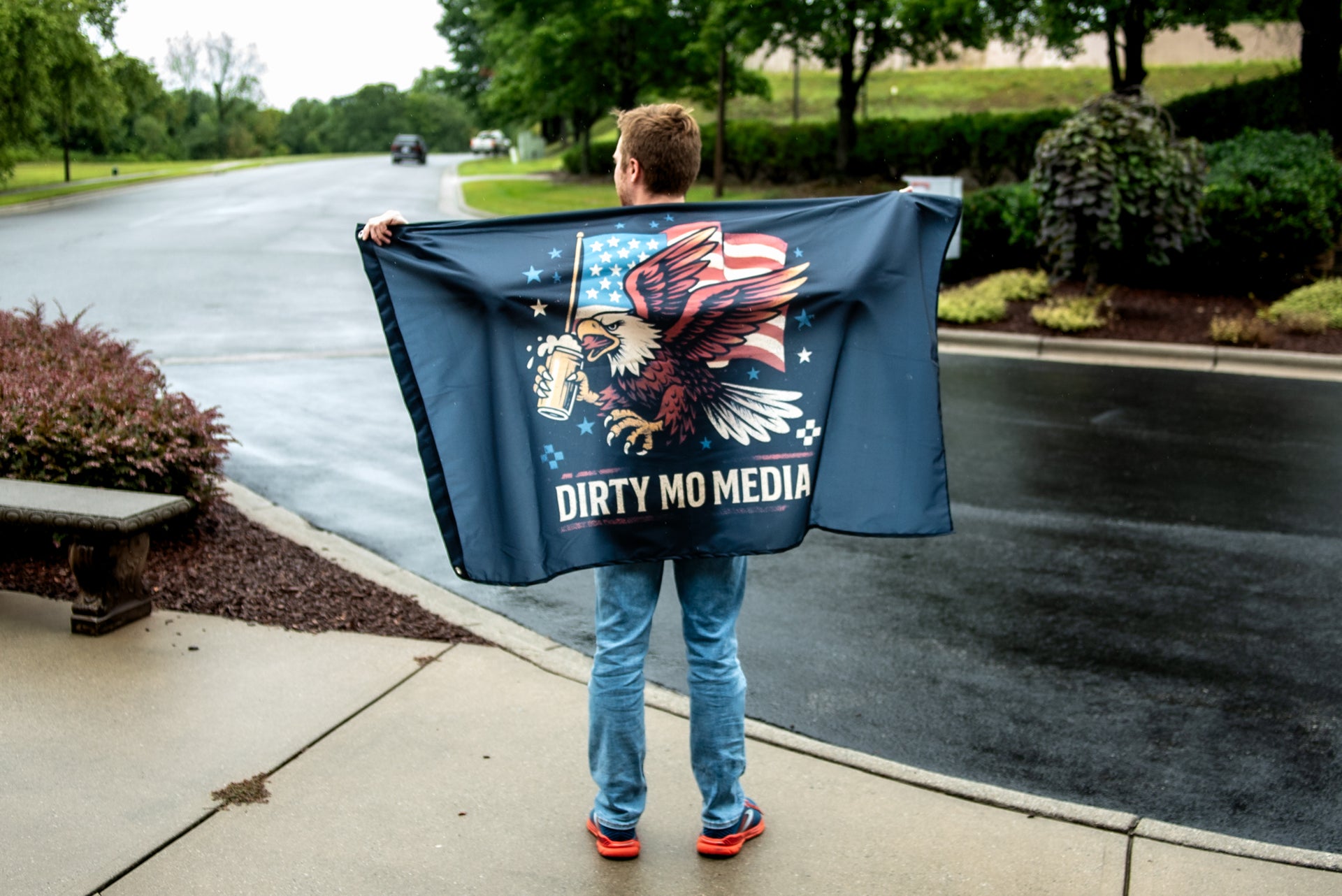 DMM Chugging Eagle One-Sided Flag